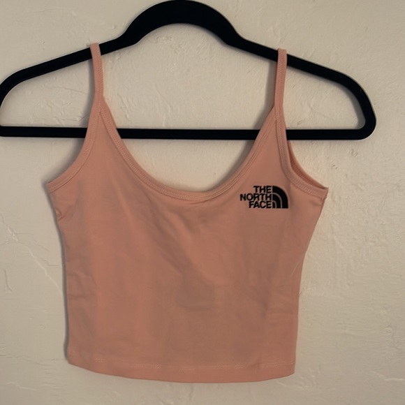 Pink Crop - Picture 3 of 4